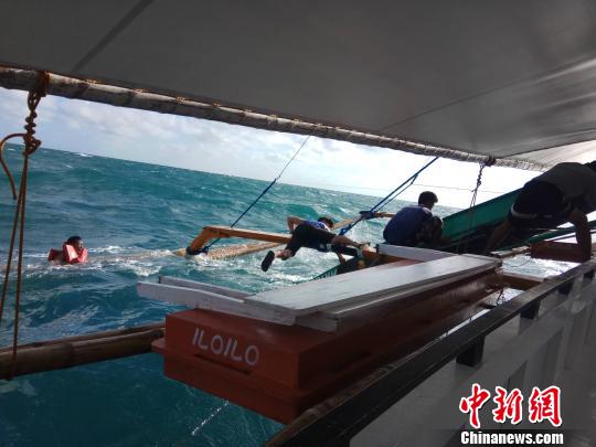 圖為救助現(xiàn)場。 中交公路規(guī)劃設(shè)計(jì)院有限公司 攝